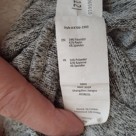 Urban Kids Girl's Size M (10-12) Gray Lightweight Knit Hooded Sweater - Picture 6 of 8